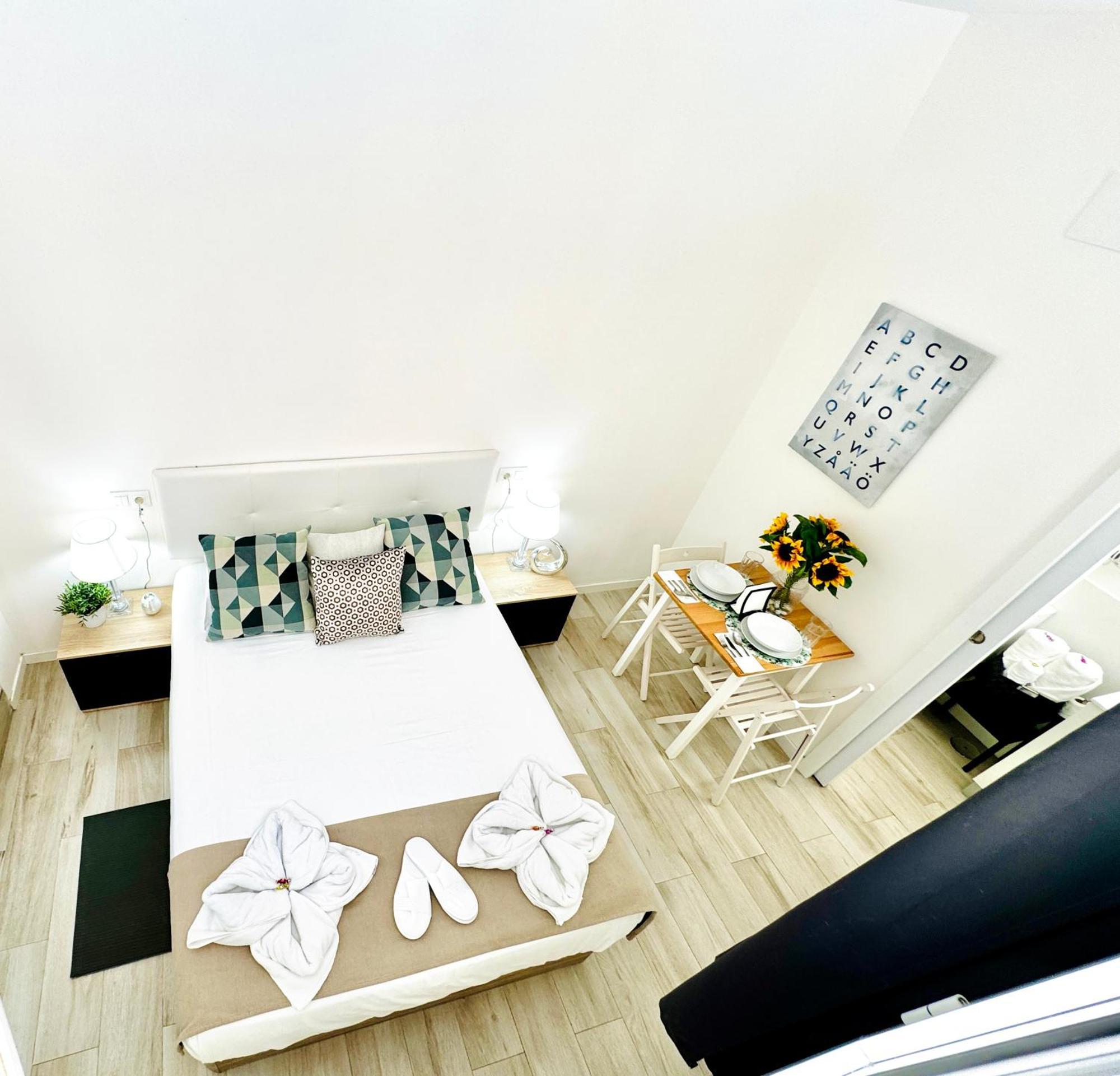 Cinco Torres Suites Мадрид Екстер'єр фото