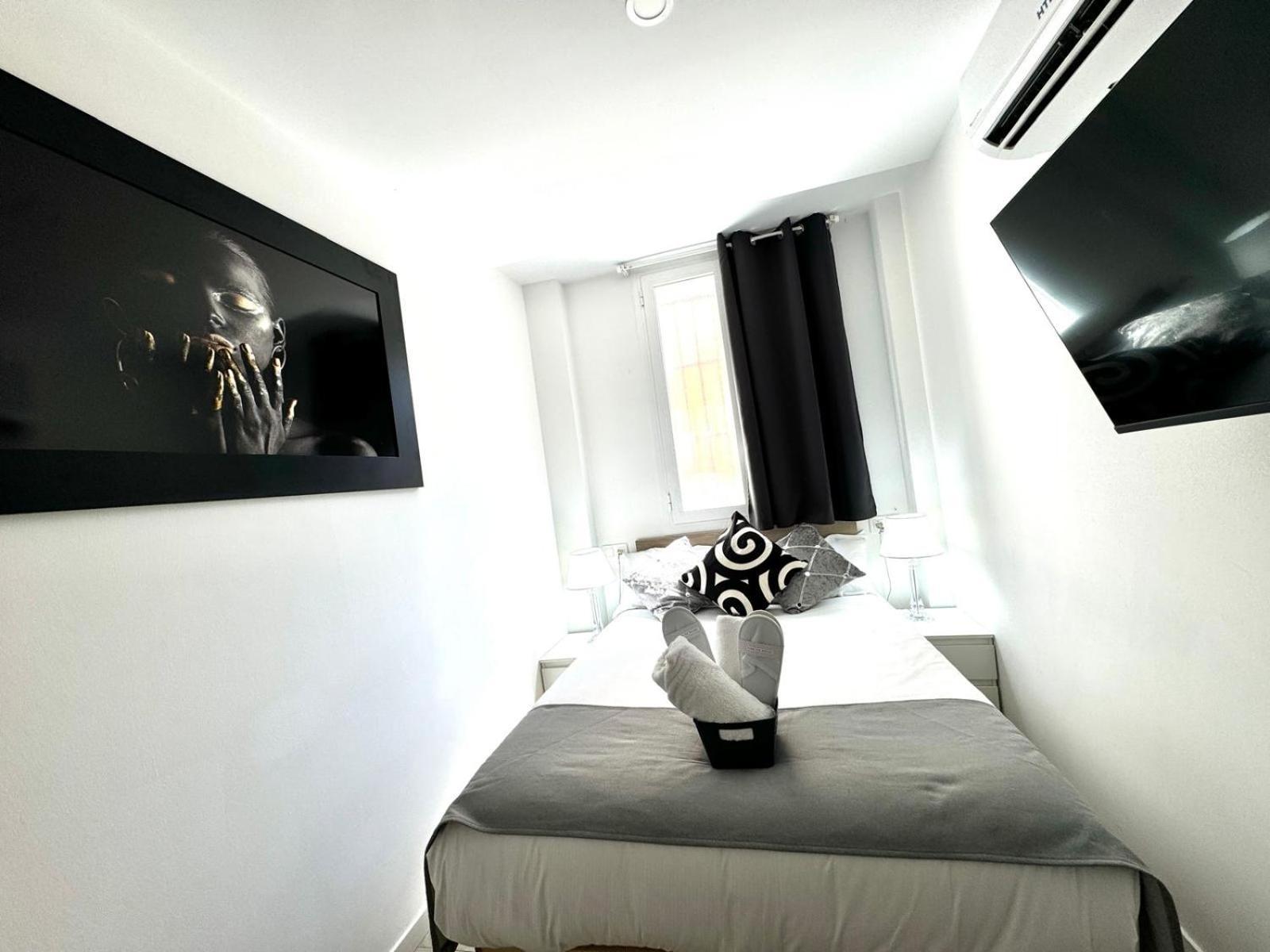 Cinco Torres Suites Мадрид Екстер'єр фото